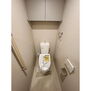 コスモグラシア三ノ輪 ゆったりとした空間のトイレです