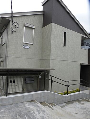 埼玉県狭山市入間川３丁目 地上2階地下2階建 築11年2ヶ月