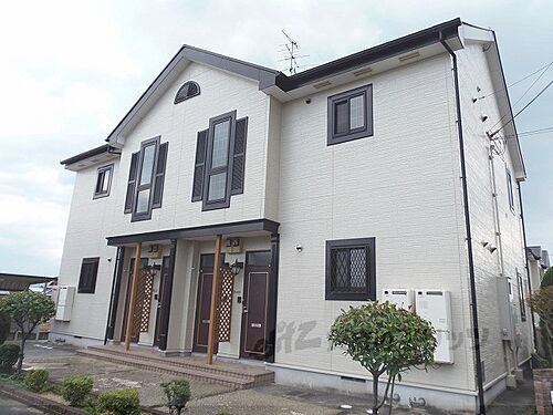 奈良県葛城市西辻 2階建