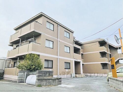 大阪府枚方市南船橋１丁目 築28年9ヶ月 3階建