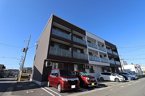 新潟県新潟市中央区女池上山３丁目 賃貸アパート