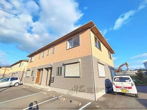 京都府亀岡市篠町広田２丁目 築17年9ヶ月 2階建
