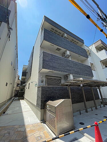 大阪府大阪市住吉区大領３丁目 築2年3ヶ月 3階建