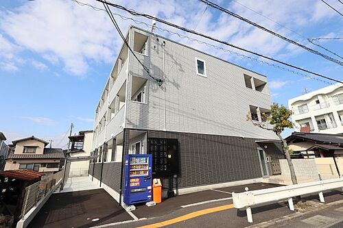 広島県安芸郡府中町宮の町４丁目 3階建 