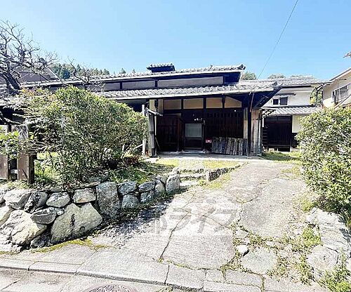 京都府京都市右京区梅ケ畑奥殿町 築73年11ヶ月 2階建