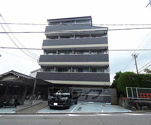 京都府京都市伏見区深草下川原町 築9年10ヶ月 5階建