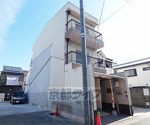 京都府京都市伏見区西大文字町 築52年3ヶ月 3階建