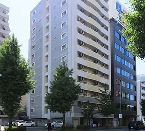 福岡県福岡市博多区博多駅南３丁目 13階建