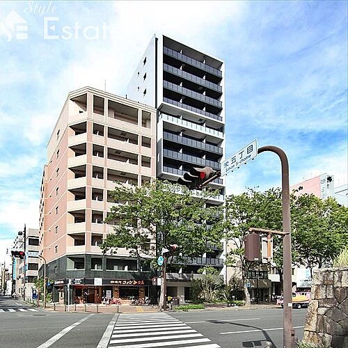愛知県名古屋市中区栄５丁目 15階建 築3年3ヶ月