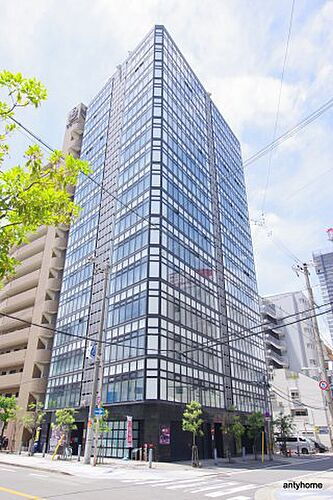ＷＯＢ西梅田 15階建
