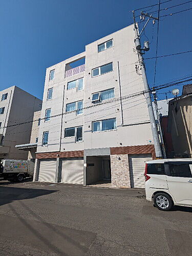 北海道札幌市豊平区豊平三条４丁目 5階建 築6年4ヶ月