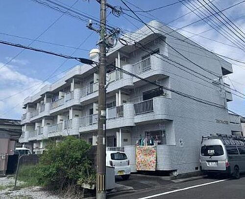 アカネアネックス宮崎 3階建