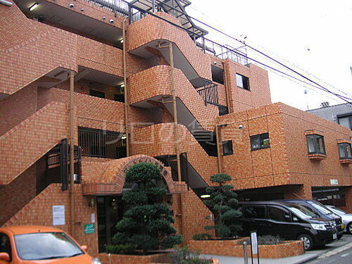 東京都大田区北糀谷１丁目 5階建
