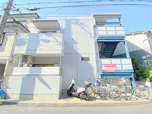 大阪府寝屋川市北大利町 賃貸アパート