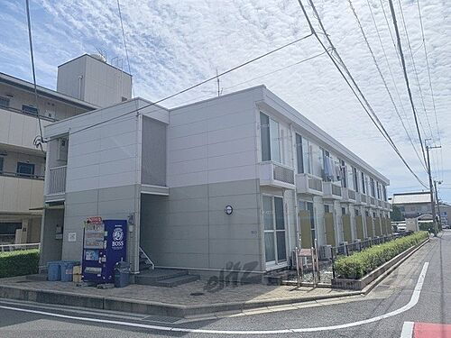 奈良県橿原市小綱町 2階建