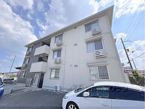 奈良県橿原市北妙法寺町 3階建 築6年8ヶ月