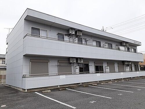 コミューン　ｉ　ＥＡＳＴ 2階建