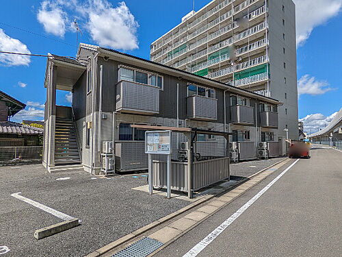 群馬県伊勢崎市中央町 2階建 築11年4ヶ月