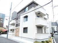 大阪府高槻市天神町1丁目 3階建 築8年4ヶ月