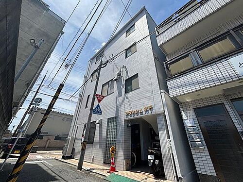 京都府京都市南区西九条院町 築37年9ヶ月 4階建