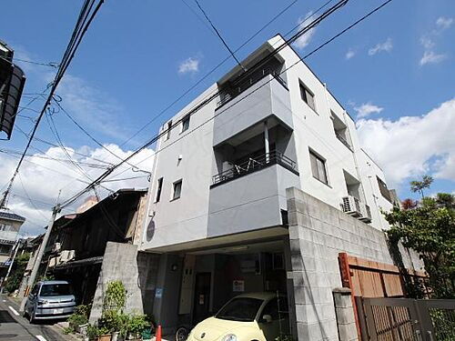 京都府京都市下京区岩上通下魚棚下る南八百屋町 築23年11ヶ月 3階建