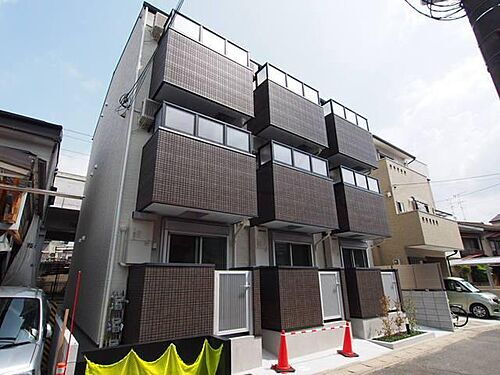 京都府京都市右京区太秦一ノ井町 築8年5ヶ月 3階建