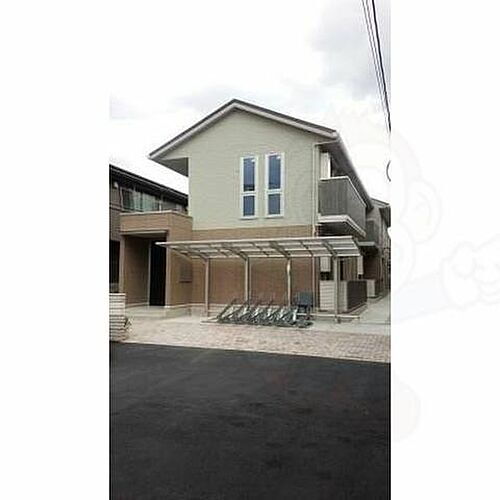 京都府京都市右京区太秦奥殿町 築8年6ヶ月 2階建