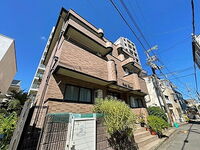大阪府池田市栄本町 3階建 築28年4ヶ月