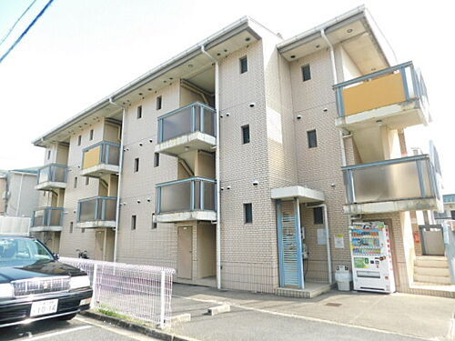 大阪府池田市畑２丁目 3階建
