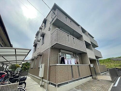 大阪府茨木市中村町 3階建 築9年10ヶ月