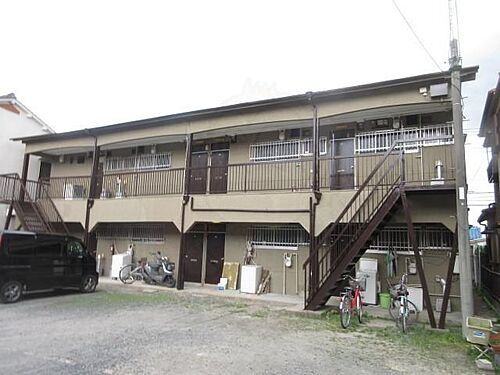 大阪府茨木市東太田１丁目 2階建