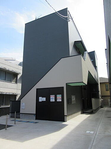 熊本県熊本市中央区大江２丁目 2階建 築6年10ヶ月