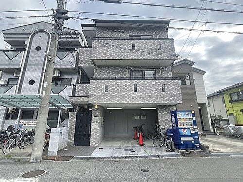 大阪府寝屋川市桜木町 3階建 築19年6ヶ月