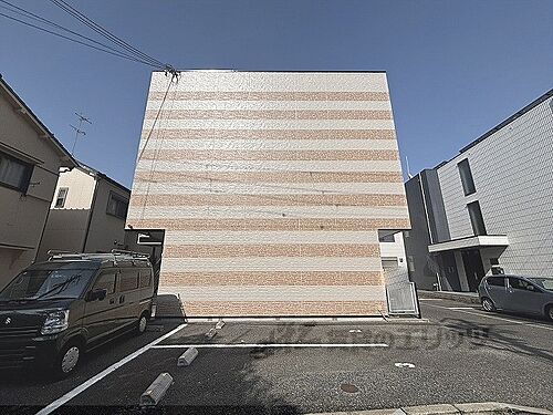 兵庫県尼崎市下坂部１丁目 築20年4ヶ月 3階建