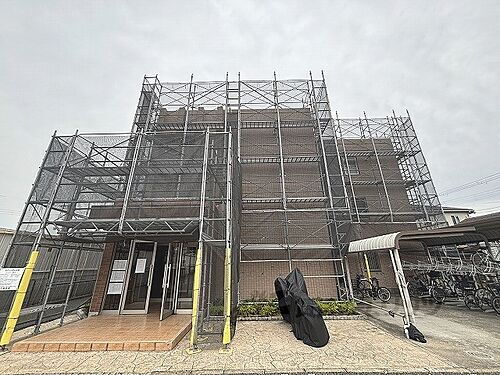 兵庫県伊丹市岩屋１丁目 賃貸マンション