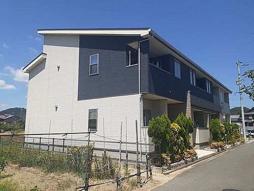 岡山県岡山市東区東平島 2階建