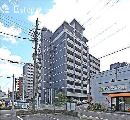 愛知県名古屋市千種区今池５丁目 10階建