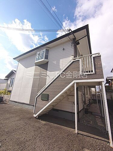 大阪府富田林市藤沢台４丁目 賃貸アパート