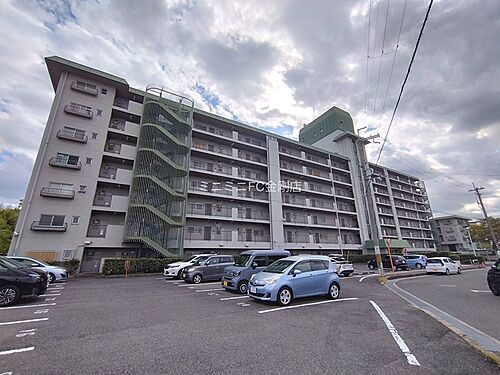 大阪府大阪狭山市東池尻１丁目 賃貸マンション