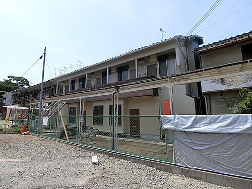 大阪府河内長野市松ケ丘中町 賃貸アパート