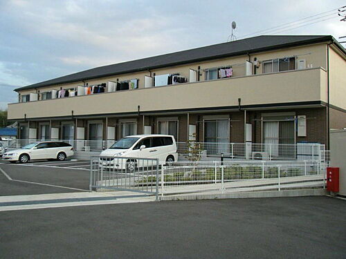 大阪府和泉市万町 賃貸アパート