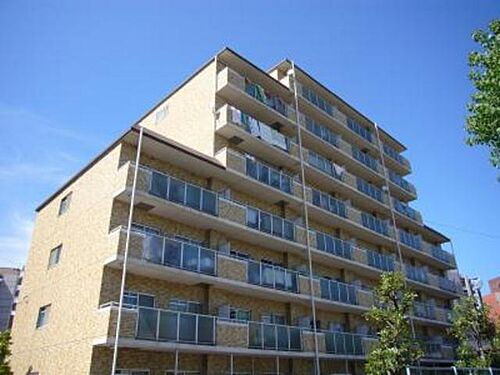 大阪府大阪市淀川区木川東１丁目 築37年9ヶ月 9階建