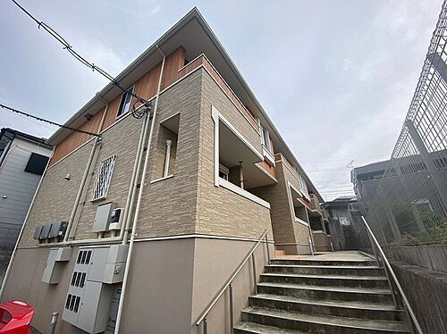 大阪府茨木市南春日丘５丁目 2階建 築8年2ヶ月