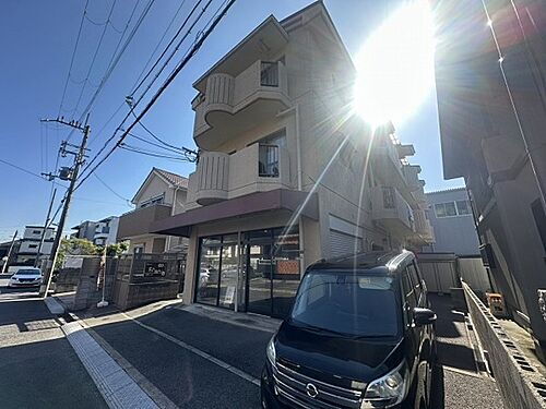 大阪府茨木市若園町 築38年10ヶ月 3階建