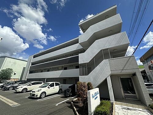 大阪府摂津市鶴野３丁目 賃貸マンション