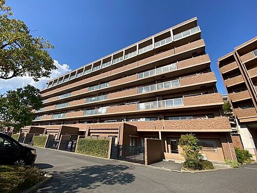 大阪府吹田市長野西 築22年11ヶ月 7階建