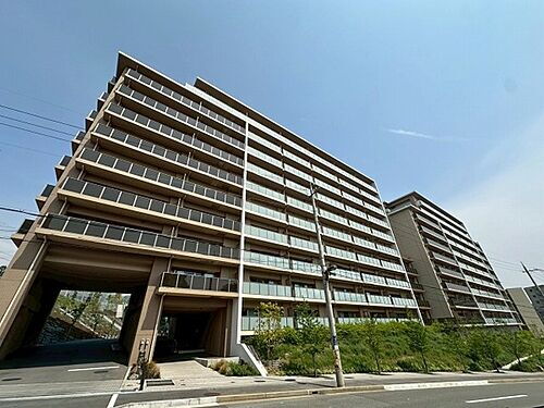 大阪府箕面市彩都粟生南４丁目 賃貸マンション