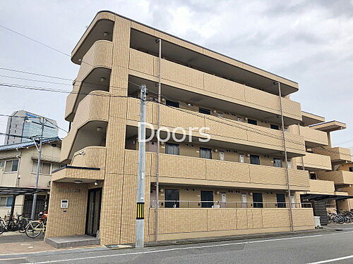 岡山県岡山市北区南方４丁目 4階建 築21年4ヶ月