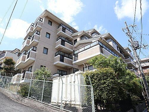 奈良県奈良市あやめ池南２丁目 5階建 築36年7ヶ月