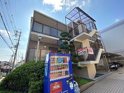 大阪府豊中市刀根山元町 3階建 築36年8ヶ月